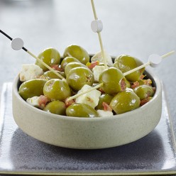 Olives vertes à la grecque